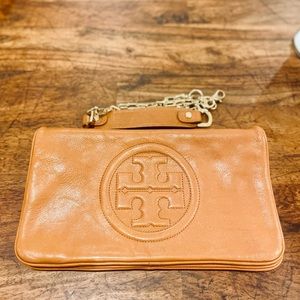 Tory Burch Reva Clutch/Shoulder Bag